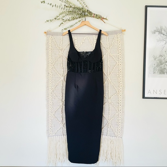 BARDOT CORSET LACE PANEL DRESS IN BLACK US 10 - Picture 6 of 16